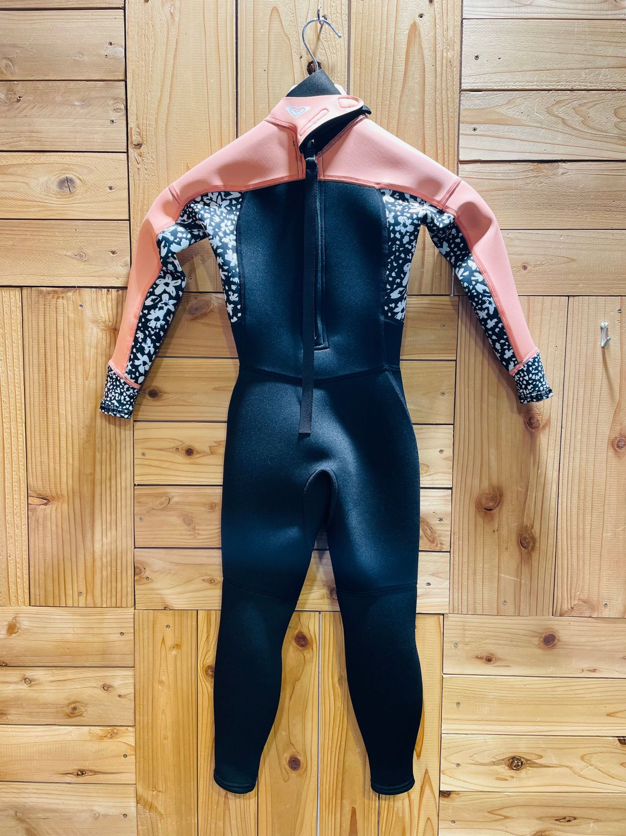 chigasakiroxyfullsuits2 - SHOP NEWS | ムラサキスポーツオンラインストア 通販