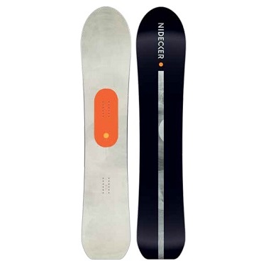 Two snowboards standing upright side by side; left is light gray with an orange traction patch, right is dark navy with a vertical stripe and Indigear branding.