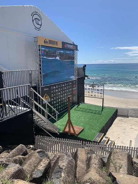 kirraSurfPic1 - SHOP NEWS | ムラサキスポーツオンラインストア 通販