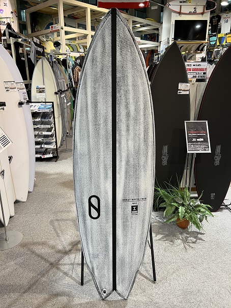 GreatWhiteTwin1 - SHOP NEWS | ムラサキスポーツオンラインストア 通販