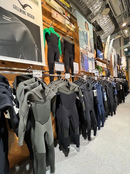 YokohamaWetsuitsCorner2 - SHOP NEWS | ムラサキスポーツオンラインストア 通販