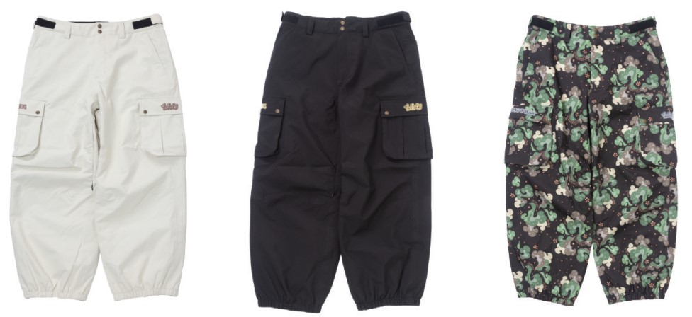 Three cargo pants in beige, black, and dark camouflage shown side by side, each with multiple pockets and elastic hems at the cuffs.